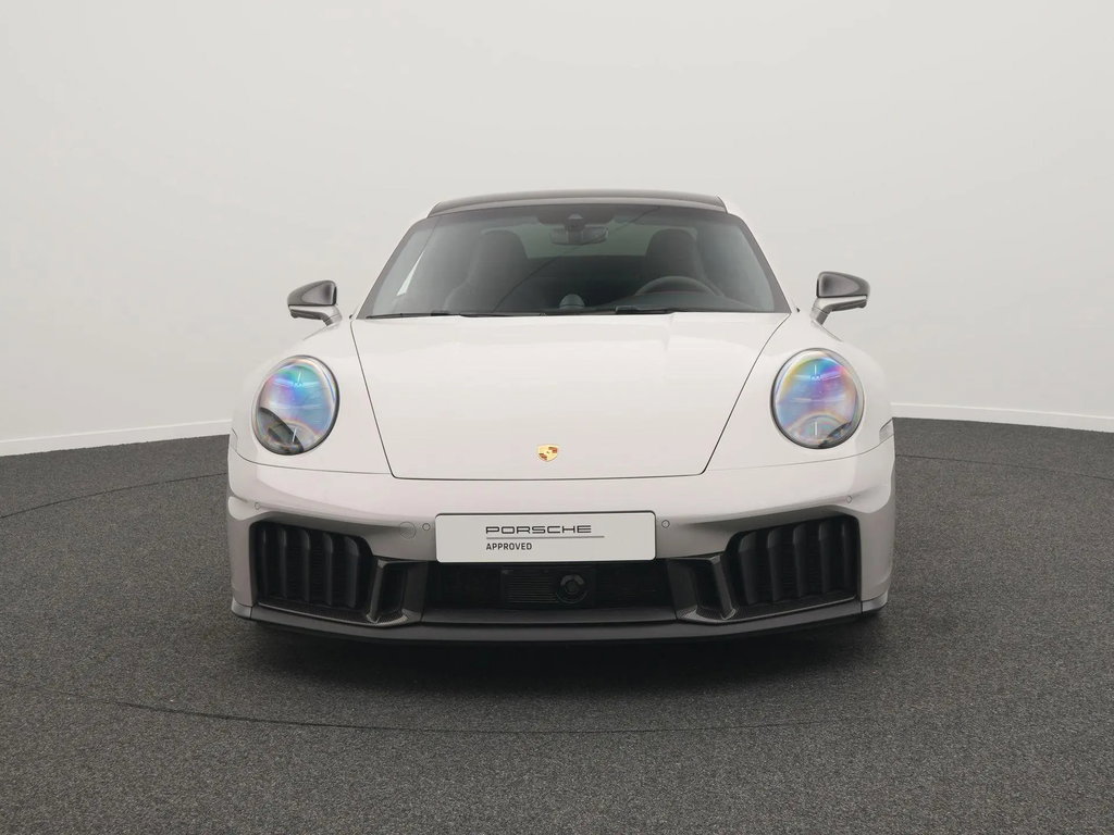 Porsche 992.2 Carrera GTS