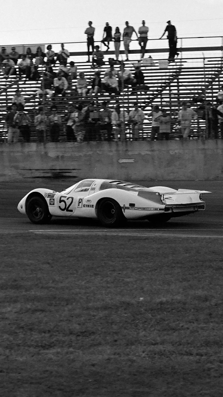 Porsche 908/02