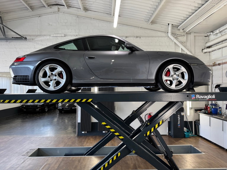 Porsche 996.2 Carrera 4S