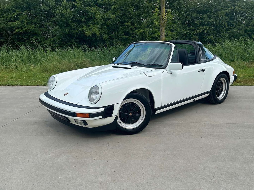 Porsche 911 Carrera 3.2 (US)