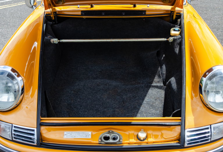 Porsche 911 E