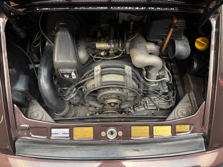 Porsche 911 Carrera 3.2