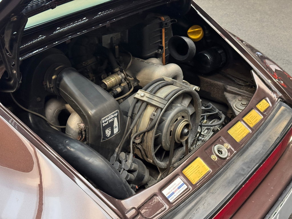 Porsche 911 Carrera 3.2