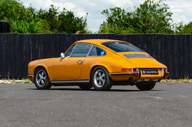 Porsche 911 E