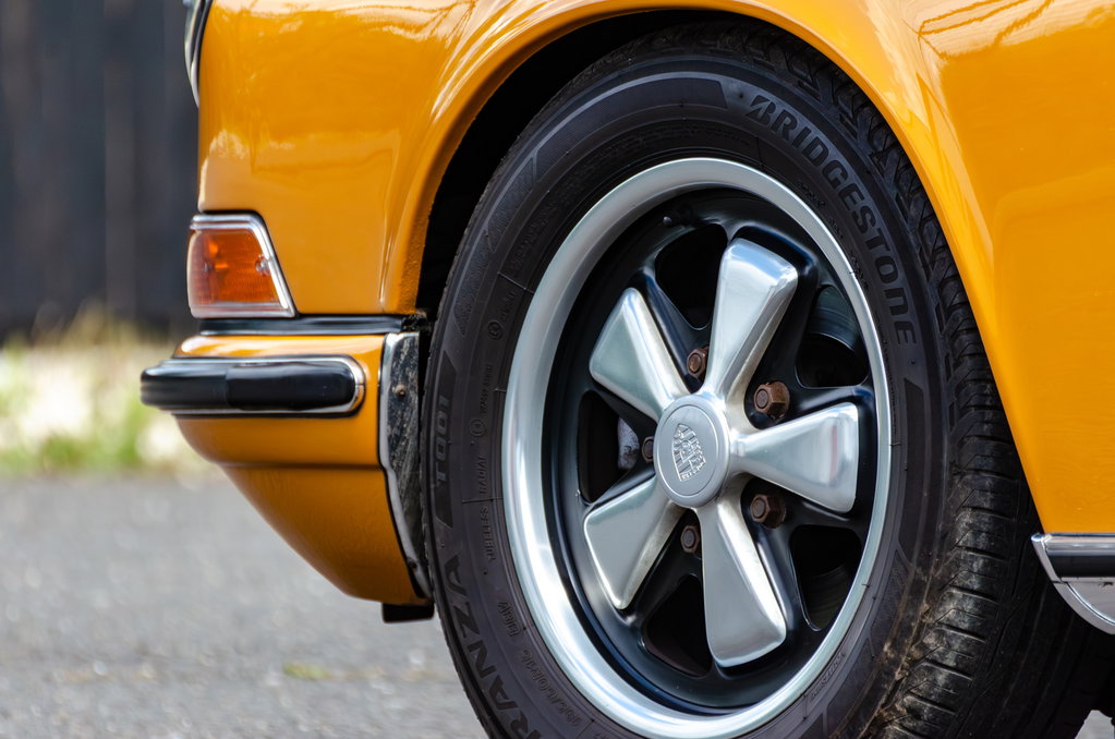 Porsche 911 E