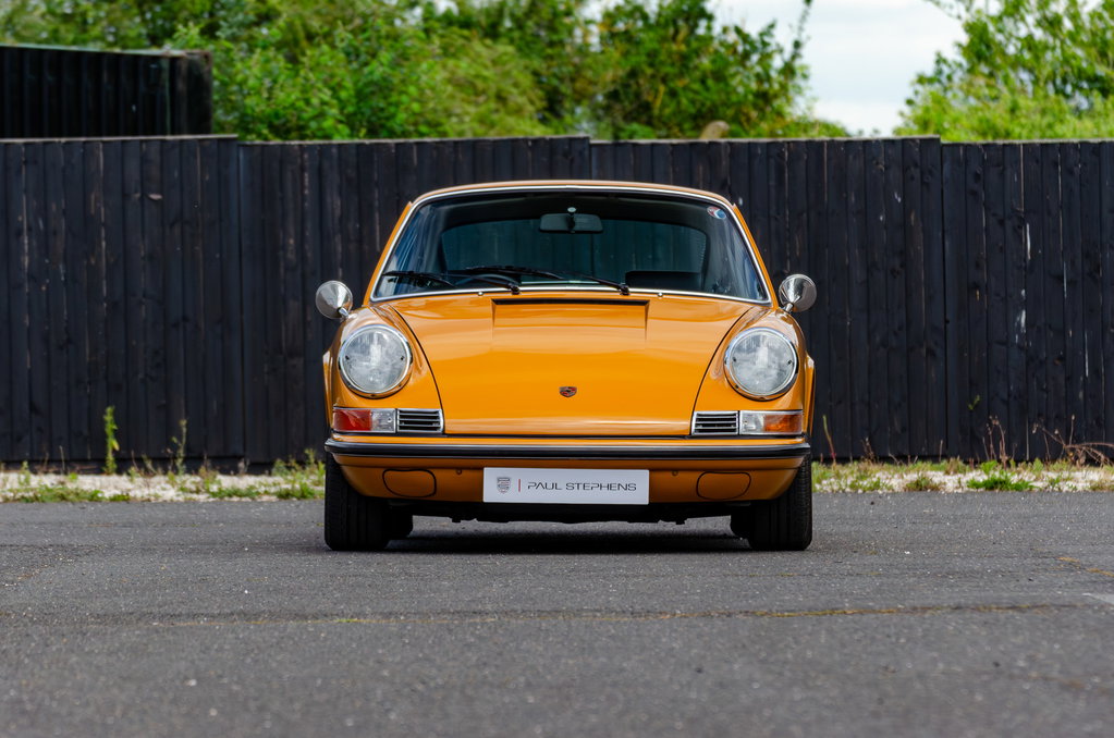 Porsche 911 E