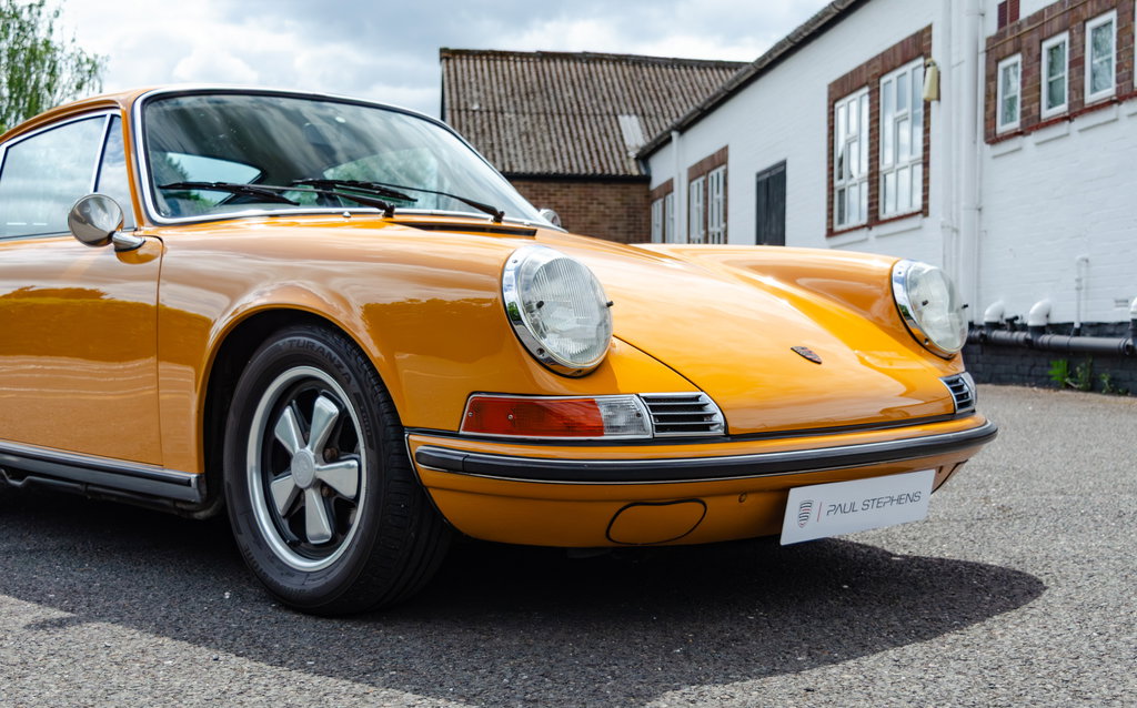 Porsche 911 E