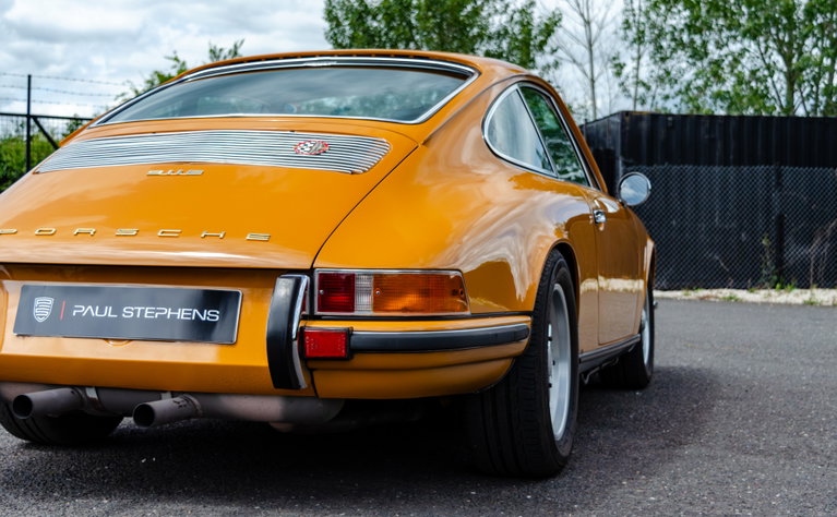Porsche 911 E
