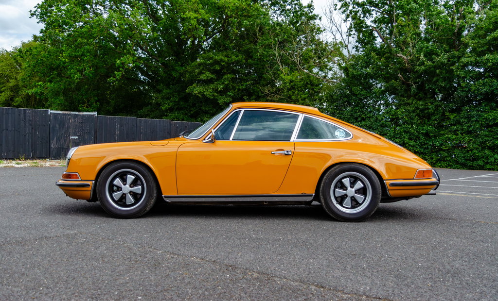 Porsche 911 E