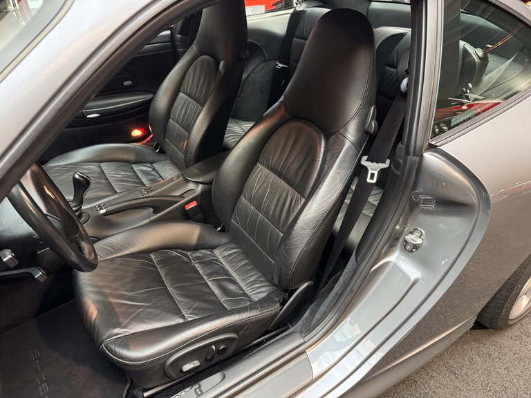 Porsche 996.2 Carrera 4S