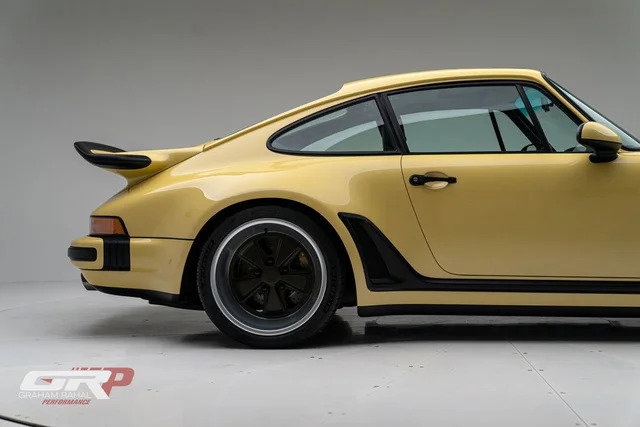 Porsche 911 Reimagined by Singer