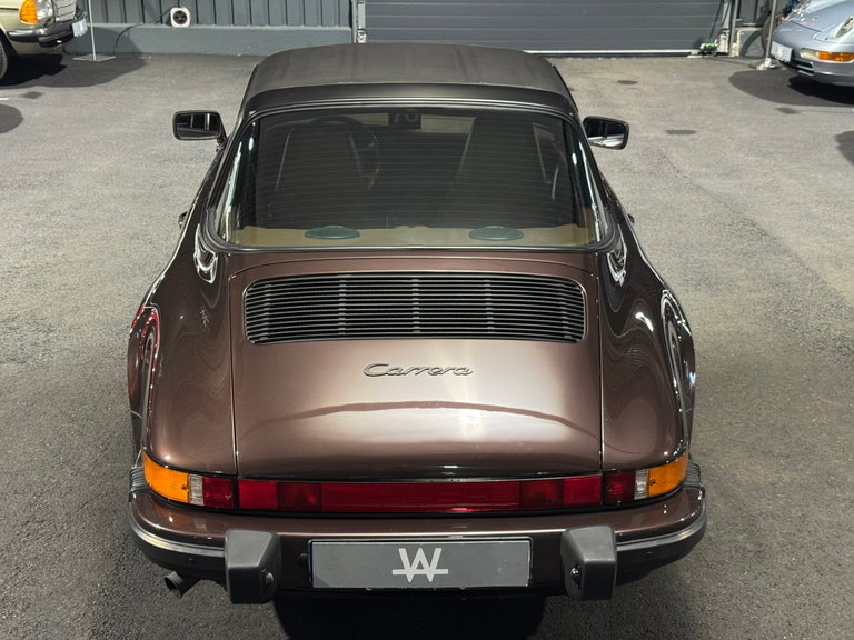 Porsche 911 Carrera 3.2
