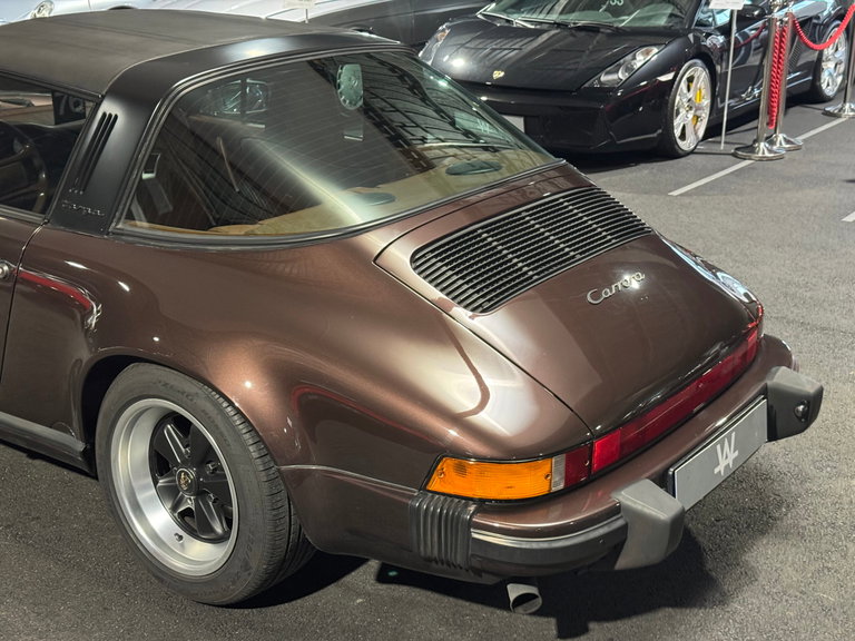 Porsche 911 Carrera 3.2