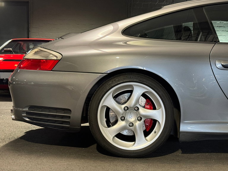 Porsche 996.2 Carrera 4S