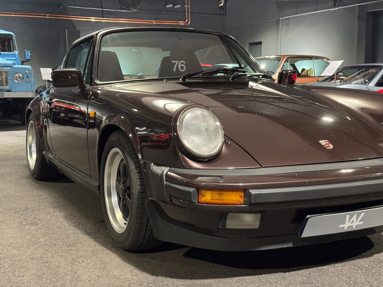 Porsche 911 Carrera 3.2