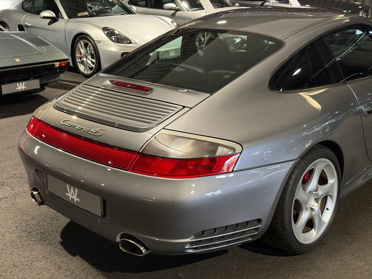 Porsche 996.2 Carrera 4S