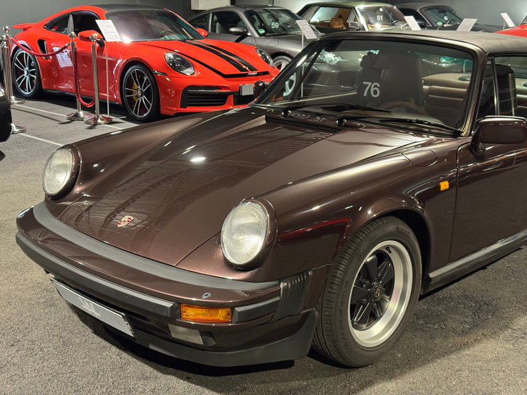 Porsche 911 Carrera 3.2