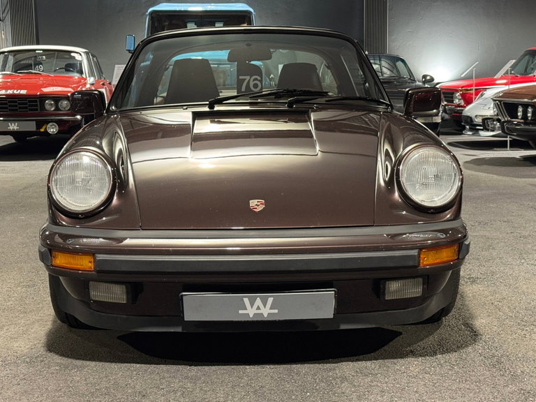 Porsche 911 Carrera 3.2