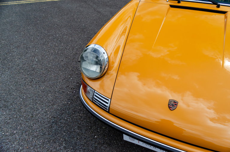 Porsche 911 E