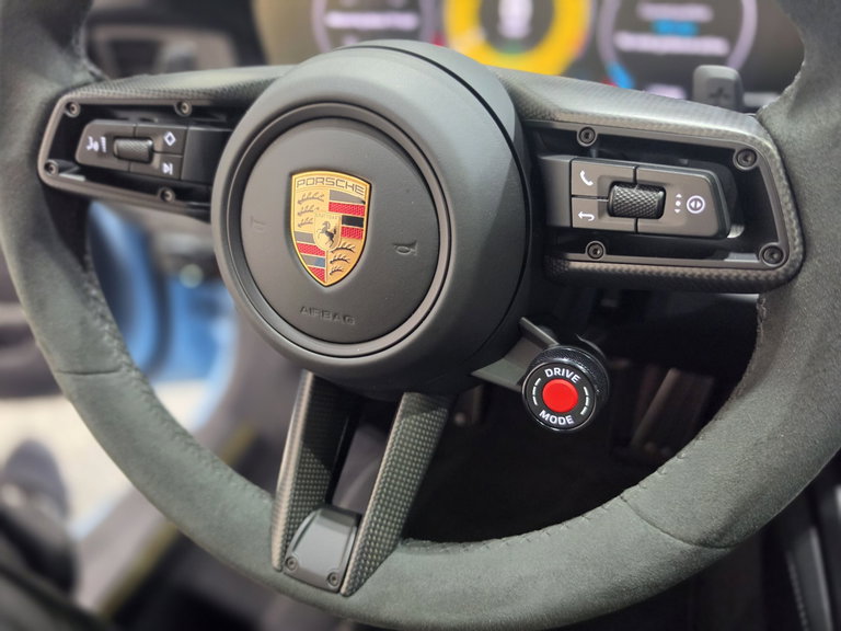 Porsche 992.2 Carrera GTS