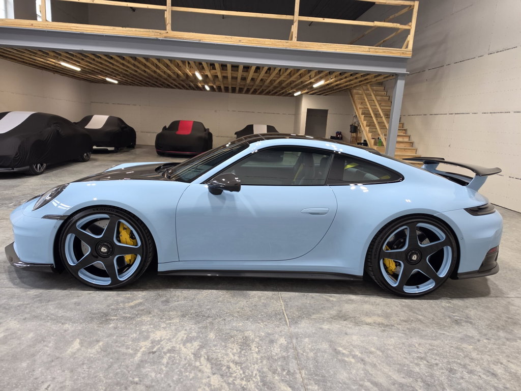 Porsche 992.2 Carrera GTS