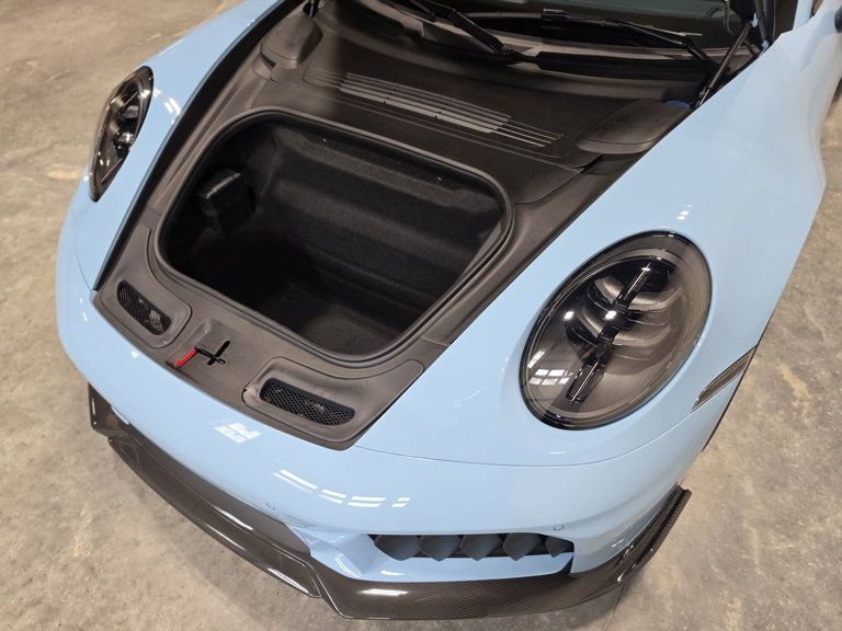 Porsche 992.2 Carrera GTS