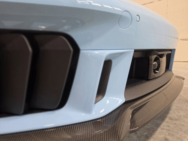 Porsche 992.2 Carrera GTS