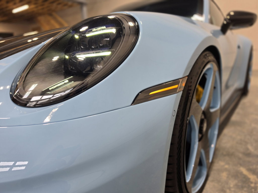 Porsche 992.2 Carrera GTS
