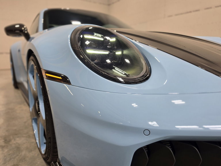 Porsche 992.2 Carrera GTS