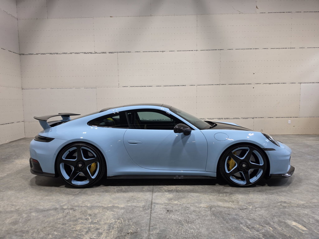 Porsche 992.2 Carrera GTS