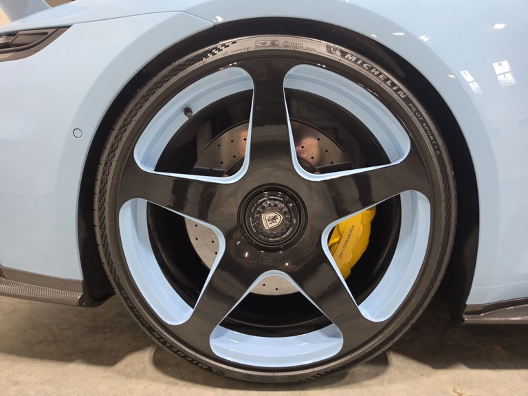 Porsche 992.2 Carrera GTS