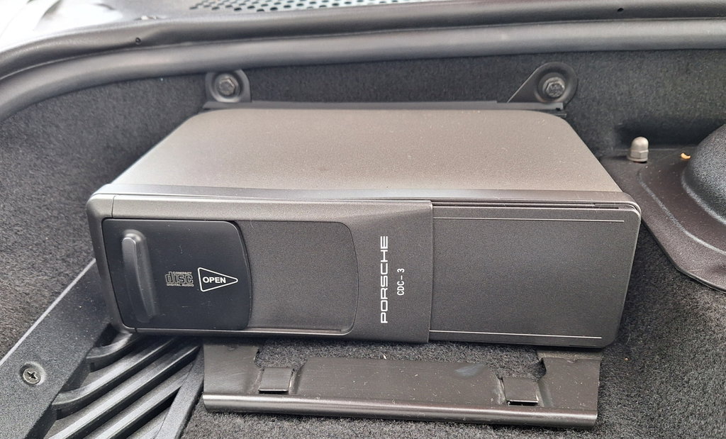 Porsche 996.2 Carrera 4
