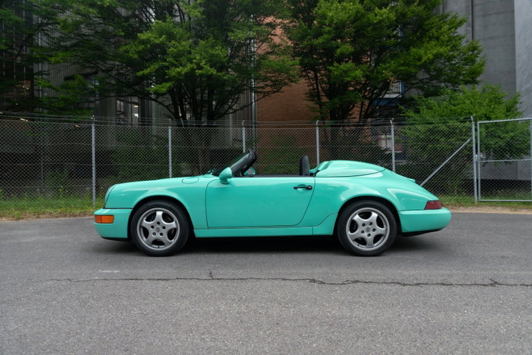 Porsche 964 Carrera 2 Speedster