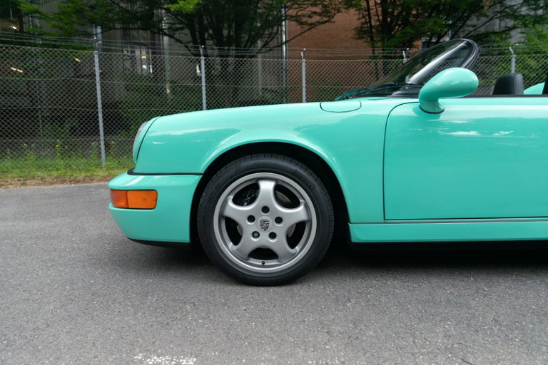 Porsche 964 Carrera 2 Speedster