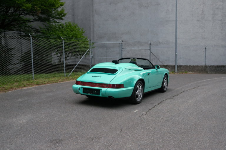 Porsche 964 Carrera 2 Speedster