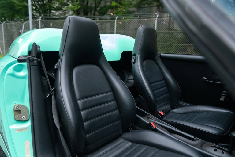 Porsche 964 Carrera 2 Speedster