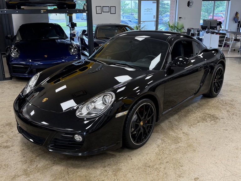 Porsche 987 Cayman S Black Edition