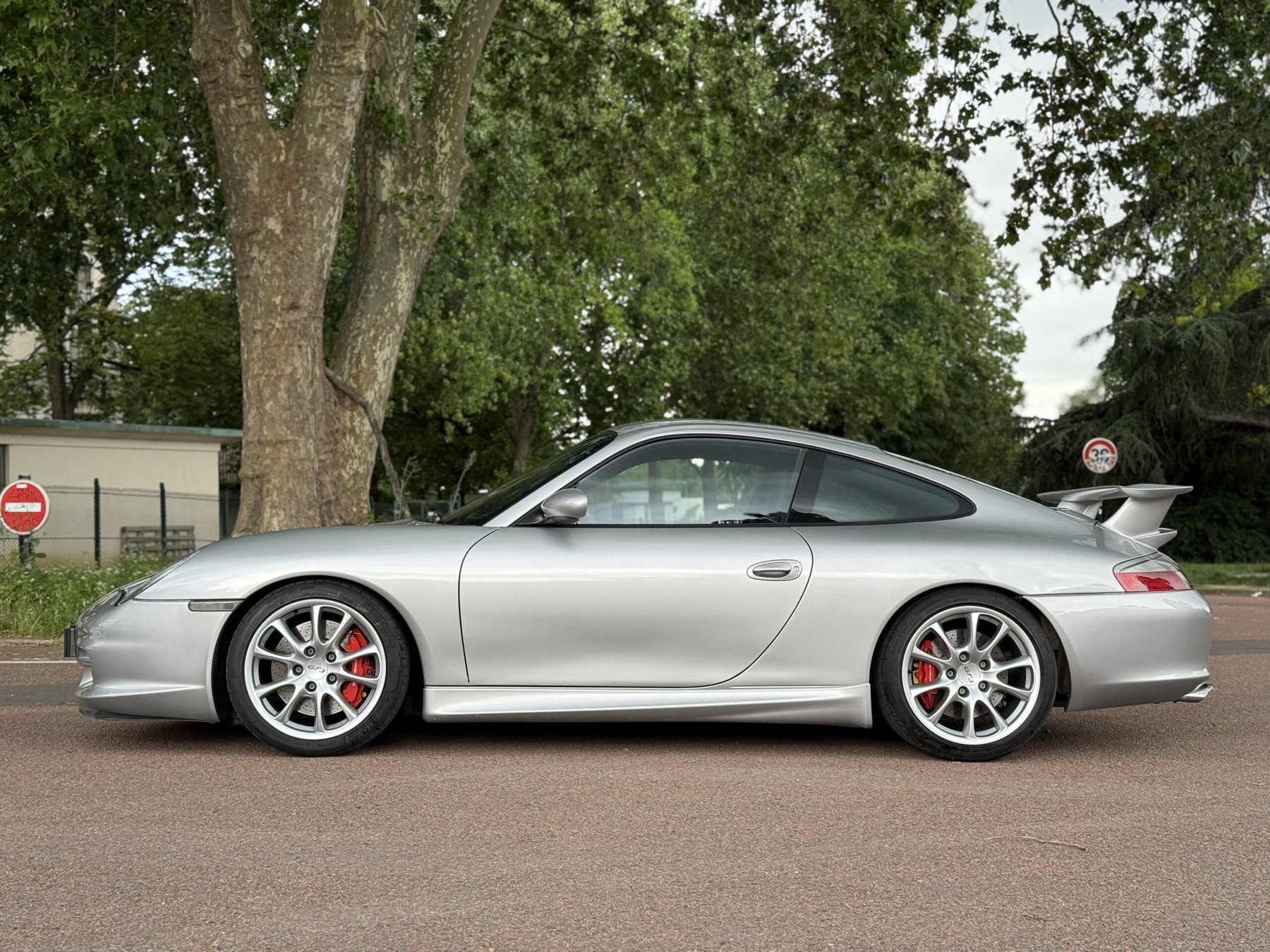 Porsche 996.2 GT3 2004 - elferspot.com - Marketplace for Porsche