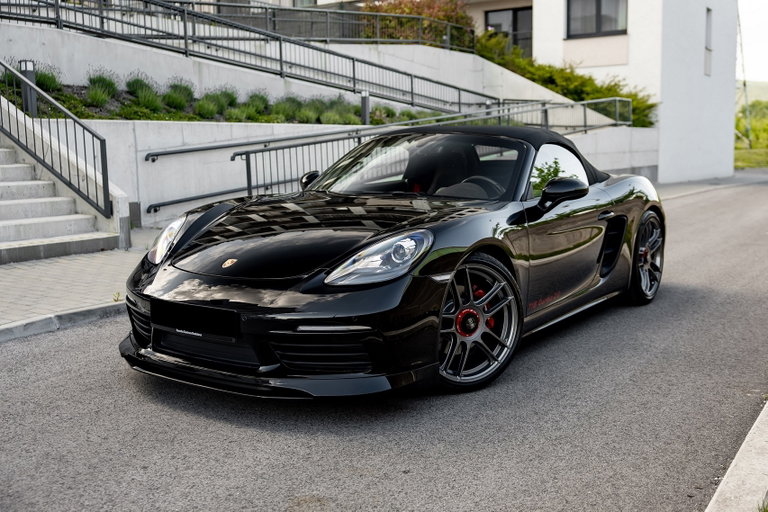 Porsche 718 Boxster