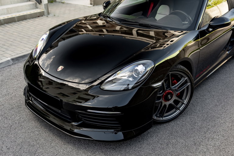 Porsche 718 Boxster