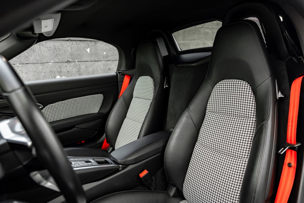 Porsche 718 Boxster