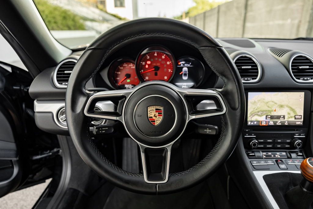 Porsche 718 Boxster