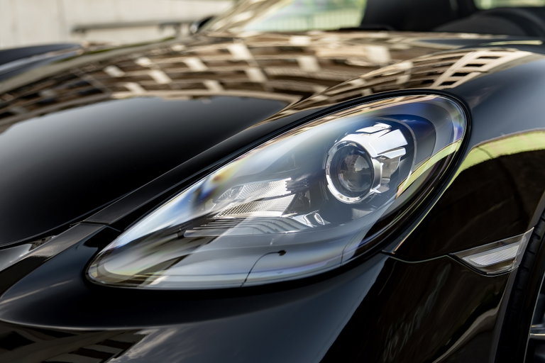 Porsche 718 Boxster
