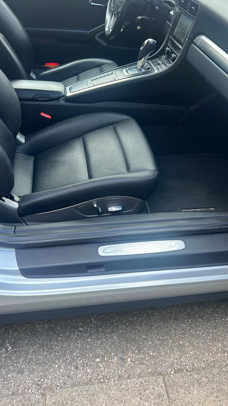 Porsche 991 Carrera 4S