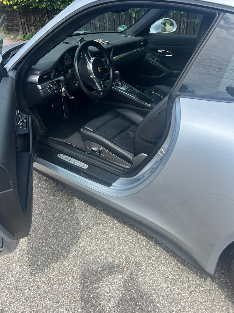 Porsche 991 Carrera 4S