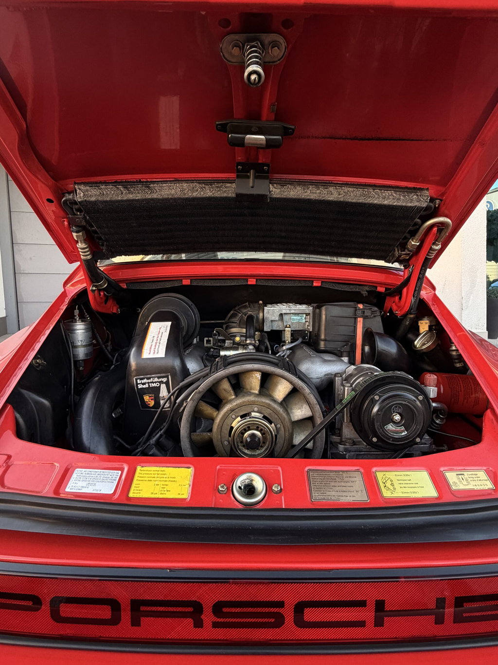 Porsche 911 Carrera 3.2
