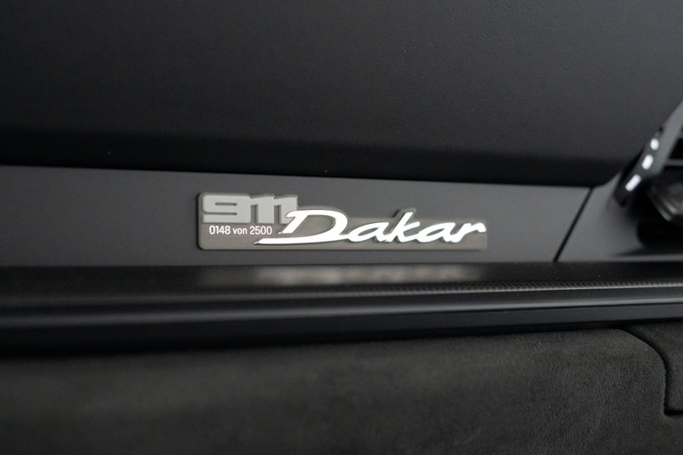 Porsche 911 Dakar