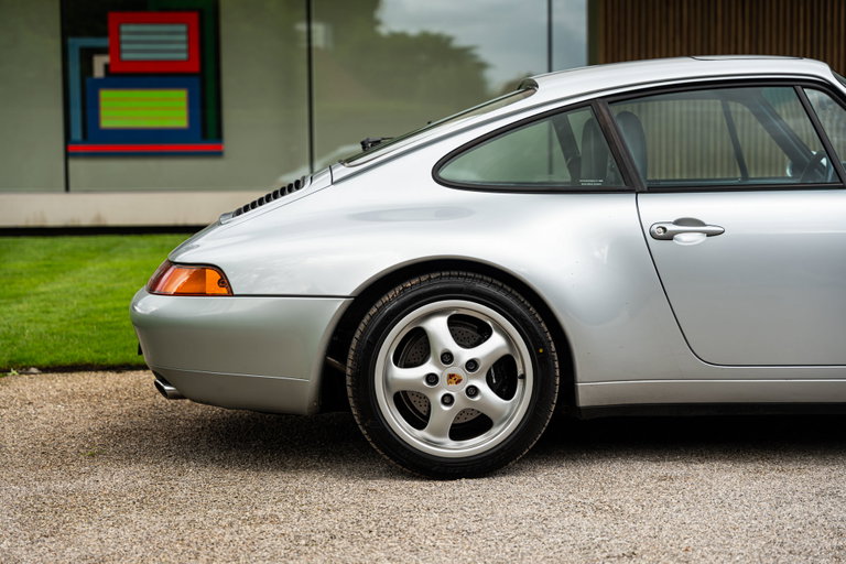 Porsche 993 Carrera