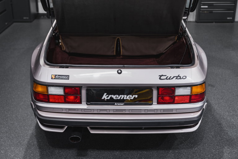 Porsche 944 Turbo S Coupé