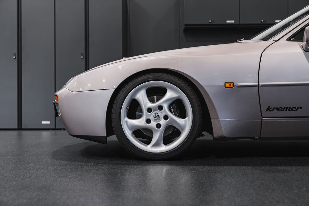 Porsche 944 Turbo S Coupé